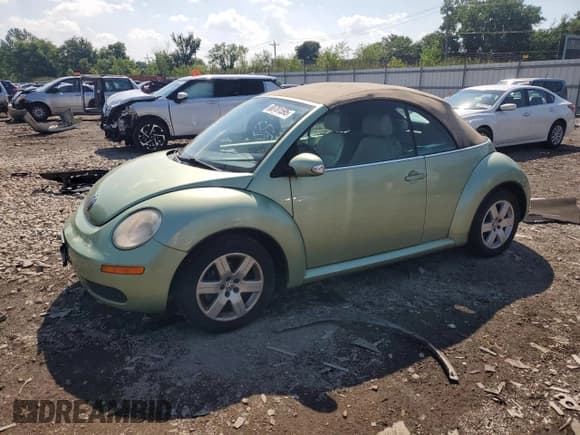 ✅ 2007 Volkswagen Beetle • VIN: 3VWRF31Y17M404151 • Lot: 68781595. Listed on Copart with 80,063 mi. Free auction sales archive from the USA and detailed vehicle history report at DreamBid. Image 1.