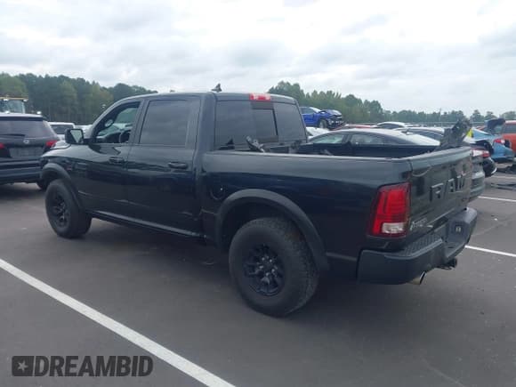 ✅ 2017 Ram 1500 Rebel • VIN: 1C6RR7YT4HS755454 • Lot: 43349812. Wystawiony na IAAI z przebiegiem 186 616 mil. Bezpłatny archiwum sprzedaży aukcyjnych z USA i szczegółowy raport historii pojazdu na DreamBid. Zdjęcie 3.