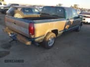 ✅ 1995 Chevrolet Silverado 1500 • VIN: 2GCEC19K6S1266198 • Lot: 43617591. Wystawiony na IAAI z przebiegiem 206 691 mil. Bezpłatny archiwum sprzedaży aukcyjnych z USA i szczegółowy raport historii pojazdu na DreamBid. Zdjęcie 4.