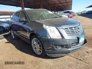 ✅ 2013 Cadillac SRX Performance Collection • VIN: 3GYFNDE37DS541190 • Lot: 43824732. Wystawiony na IAAI z przebiegiem 82 804 mil. Bezpłatny archiwum sprzedaży aukcyjnych z USA i szczegółowy raport historii pojazdu na DreamBid. Zdjęcie 1.