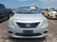 ✅ 2013 Nissan Versa SV • VIN: 3N1CN7AP7DL877468 • Lot: 42440291. Listed on IAAI with 170,883 mi. Free auction sales archive from the USA and detailed vehicle history report at DreamBid. Image 11.