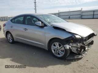 2020 Hyundai Elantra SEL z VIN 5NPD84LF3LH602352, wystawiony jako Copart lot #81931945 z przebiegiem 97 186 mil mil oraz Szkoda całkowita • Salvage title. Historia ofert i sprzedaży dostępna na DreamBid. Obrazek 4.