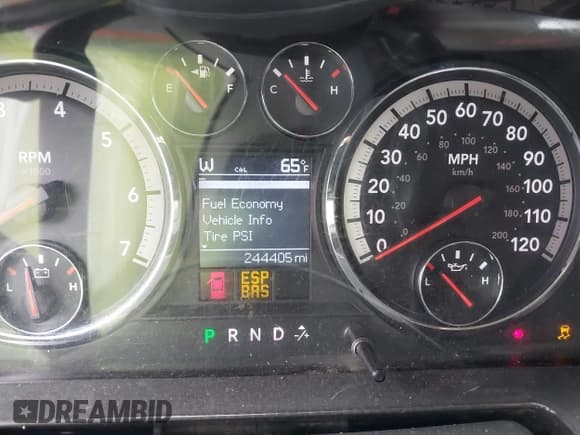 ✅ 2010 Dodge 1500 SLT • VIN: 1D7RB1GT9AS169310 • Lot: 41726449. Wystawiony na IAAI z przebiegiem 244 405 mil. Bezpłatny archiwum sprzedaży aukcyjnych z USA i szczegółowy raport historii pojazdu na DreamBid. Zdjęcie 7.