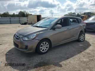 2013 Hyundai Accent GS с VIN KMHCT5AE3DU066869, выставлен на аукционе Copart как лот 81867485 с пробегом 154 847 миль миль и Списание • Salvage title. История ставок и продаж доступна на DreamBid. Изображение 1.