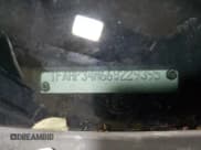 ✅ 2006 Ford Focus S • VIN: 1FAHP34N66W229395 • Lot: 90108605. Wystawiony na Copart z przebiegiem 85 544 mil. Bezpłatny archiwum sprzedaży aukcyjnych z USA i szczegółowy raport historii pojazdu na DreamBid. Zdjęcie 13.