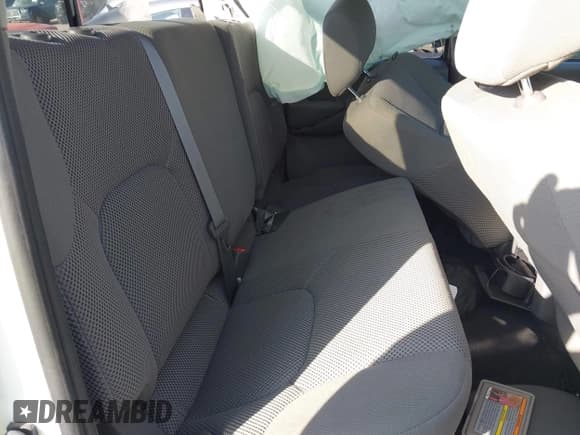 ✅ 2021 Nissan Frontier SV • VIN: 1N6ED0EB8MN717952 • Lot: 41995406. Wystawiony na IAAI z przebiegiem 67 048 mil. Bezpłatny archiwum sprzedaży aukcyjnych z USA i szczegółowy raport historii pojazdu na DreamBid. Zdjęcie 8.