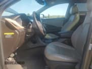 ✅ 2014 Hyundai Santa Fe • VIN: 5XYZU3LB9EG195544 • Lot: 70597415. Wystawiony na Copart z przebiegiem 165 935 mil. Bezpłatny archiwum sprzedaży aukcyjnych z USA i szczegółowy raport historii pojazdu na DreamBid. Zdjęcie 7.