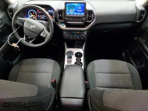 ✅ 2023 Ford Bronco Sport Big Bend • VIN: 3FMCR9B60PRE24910 • Lot: 85736015. Wystawiony na Copart z przebiegiem 31 229 mil. Bezpłatny archiwum sprzedaży aukcyjnych z USA i szczegółowy raport historii pojazdu na DreamBid. Zdjęcie 8.