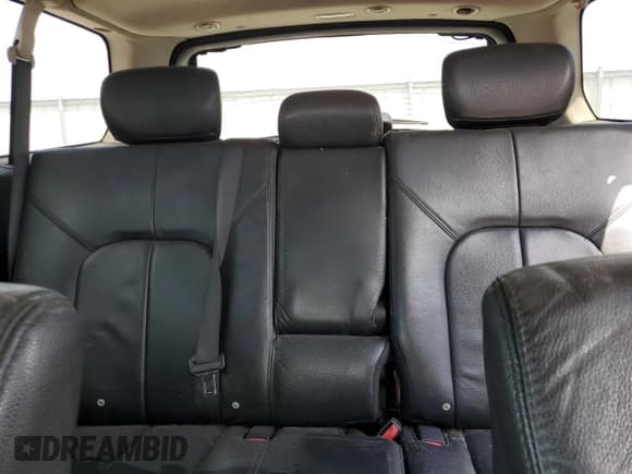 ✅ 2010 Mitsubishi Endeavor SE • VIN: 4A4JN3AS8AE017469 • Lot: 64438885. Wystawiony na Copart z przebiegiem 248 812 mil. Bezpłatny archiwum sprzedaży aukcyjnych z USA i szczegółowy raport historii pojazdu na DreamBid. Zdjęcie 10.