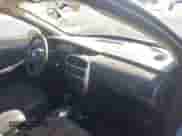 2004 Dodge Neon SXT z VIN 1B3ES56C74D542968, wystawiony jako IAAI lot #41118867 z przebiegiem 125 841 mil mil oraz . Historia ofert i sprzedaży dostępna na DreamBid. Obrazek 5.