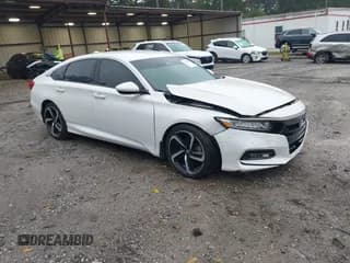 ✅ 2020 Honda Accord Sport • VIN: 1HGCV1F39LA102693 • Lot: 43367884. Wystawiony na IAAI z przebiegiem 109 055 mil. Bezpłatny archiwum sprzedaży aukcyjnych z USA i szczegółowy raport historii pojazdu na DreamBid. Zdjęcie 1.