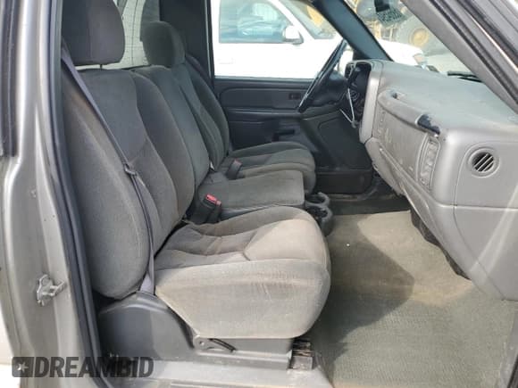 ✅ 2004 Chevrolet Silverado 1500 LS • VIN: 1GCEK14T34Z251025 • Лот: 69664594. Опубликован ранее на Copart с пробегом 140 511 миль. Бесплатный доступ к архиву аукционных продаж из США и подробный отчёт об истории автомобиля на DreamBid. Изображение 10.