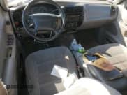 ✅ 1999 Ford Explorer XL • VIN: 1FMZU34XXXUB28975 • Лот: 46269415. Опубликован ранее на Copart с пробегом 288 031 миль. Бесплатный доступ к архиву аукционных продаж из США и подробный отчёт об истории автомобиля на DreamBid. Изображение 8.