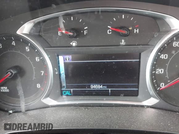 ✅ 2018 Chevrolet Traverse LT Cloth • VIN: 1GNERGKW7JJ137557 • Lot: 43587309. Wystawiony na IAAI z przebiegiem 94 684 mil. Bezpłatny archiwum sprzedaży aukcyjnych z USA i szczegółowy raport historii pojazdu na DreamBid. Zdjęcie 15.