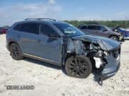 ✅ 2022 Mazda CX-9 Carbon Edition • VIN: JM3TCBDY0N0625643 • Lot: 67177315. Wystawiony na Copart z przebiegiem 20 705 mil. Bezpłatny archiwum sprzedaży aukcyjnych z USA i szczegółowy raport historii pojazdu na DreamBid. Zdjęcie 4.