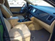 ✅ 2020 Kia Sedona LX • VIN: KNDMB5C16L6646402 • Lot: 43351804. Listed on IAAI with 77,731 mi. Free auction sales archive from the USA and detailed vehicle history report at DreamBid. Image 5.