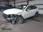 ✅ 2024 Mercedes-Benz GLC 300 • VIN: W1NKM4HB0RF101181 • Lot: 42772642. Wystawiony na IAAI z przebiegiem 3 788 mil. Bezpłatny archiwum sprzedaży aukcyjnych z USA i szczegółowy raport historii pojazdu na DreamBid. Zdjęcie 17.