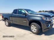 ✅ 2017 Chevrolet Colorado 2WD LT • VIN: 1GCHSCEN1H1183109 • Lot: 57693625. Wystawiony na Copart z przebiegiem 76 380 mil. Bezpłatny archiwum sprzedaży aukcyjnych z USA i szczegółowy raport historii pojazdu na DreamBid. Zdjęcie 4.