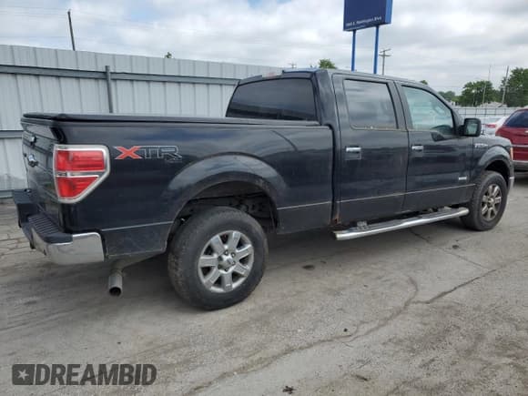 ✅ 2013 Ford F-150 XL • VIN: 1FTFW1ETXDFB93178 • Lot: 58806015. Listed on Copart with 212,651 mi. Free auction sales archive from the USA and detailed vehicle history report at DreamBid. Image 3.