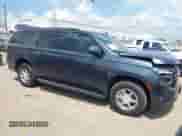 ✅ 2021 Chevrolet Suburban RST • VIN: 1GNSCEKD5MR228825 • Lot: 42916245. Wystawiony na IAAI z przebiegiem 52 657 mil. Bezpłatny archiwum sprzedaży aukcyjnych z USA i szczegółowy raport historii pojazdu na DreamBid. Zdjęcie 1.