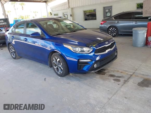 ✅ 2020 Kia Forte LXS • VIN: 3KPF24AD6LE186524 • Лот: 43570547. Опубликован ранее на IAAI с пробегом 119 484 миль. Бесплатный доступ к архиву аукционных продаж из США и подробный отчёт об истории автомобиля на DreamBid. Изображение 1.