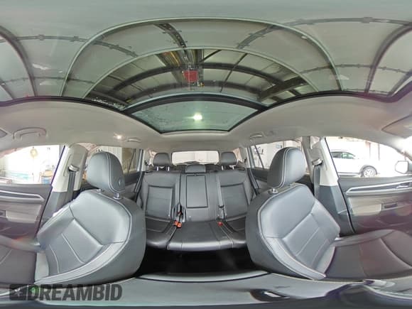 ✅ 2021 Volkswagen Atlas SE • VIN: 1V2RR2CA5MC611402 • Lot: 92200625. Listed on Copart with 37,808 mi. Free auction sales archive from the USA and detailed vehicle history report at DreamBid. Image 15.