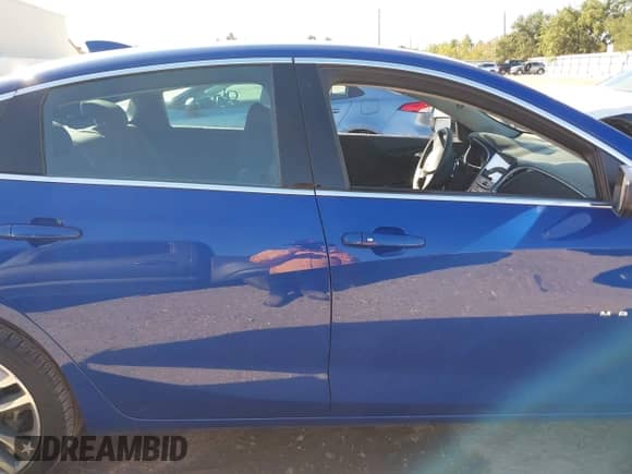 2023 Chevrolet Malibu LT z VIN 1G1ZD5ST8PF241143, wystawiony jako IAAI lot #43572681 z przebiegiem 58 014 mil mil oraz . Historia ofert i sprzedaży dostępna na DreamBid. Obrazek 14.