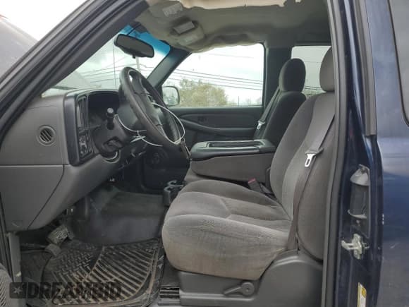 ✅ 2005 Chevrolet Silverado 1500 • VIN: 1GCEC19XX5Z299213 • Лот: 76087564. Опубликован ранее на Copart с пробегом 190 076 миль. Бесплатный доступ к архиву аукционных продаж из США и подробный отчёт об истории автомобиля на DreamBid. Изображение 7.