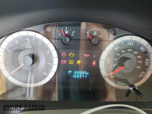 ✅ 2009 Ford Escape XLS • VIN: 1FMCU02779KA62293 • Лот: 68166525. Опубликован ранее на Copart с пробегом 168 371 миль. Бесплатный доступ к архиву аукционных продаж из США и подробный отчёт об истории автомобиля на DreamBid. Изображение 9.