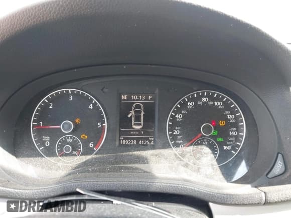 ✅ 2013 Volkswagen Passat SE • VIN: 1VWBN7A33DC030932 • Lot: 42025937. Wystawiony na IAAI z przebiegiem 189 238 mil. Bezpłatny archiwum sprzedaży aukcyjnych z USA i szczegółowy raport historii pojazdu na DreamBid. Zdjęcie 7.