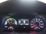 ✅ 2017 Kia Optima EX • VIN: KNAGU4LE8H5013821 • Лот: 42916569. Опубликован ранее на IAAI с пробегом 113 793 миль. Бесплатный доступ к архиву аукционных продаж из США и подробный отчёт об истории автомобиля на DreamBid. Изображение 7.