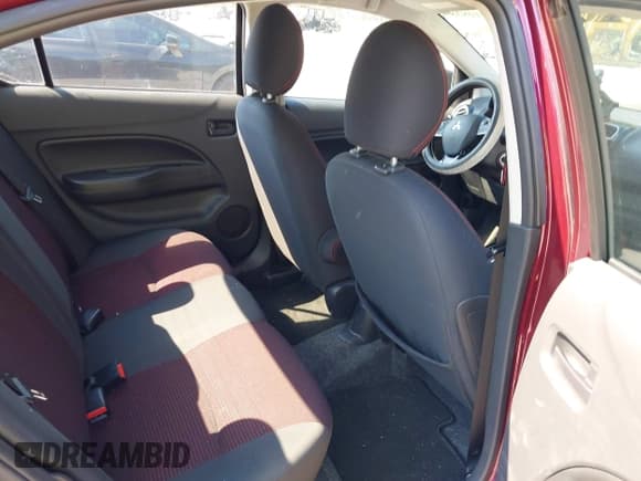 ✅ 2020 Mitsubishi Mirage SE • VIN: ML32F4FJ3LHF05783 • Лот: 43010838. Опубликован ранее на IAAI с пробегом 29 610 миль. Бесплатный доступ к архиву аукционных продаж из США и подробный отчёт об истории автомобиля на DreamBid. Изображение 8.