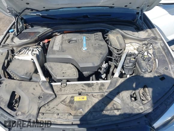 ✅ 2019 BMW 5 Series 530e • VIN: WBAJA9C58KB254119 • Lot: 43452542. Listed on IAAI with 107,899 mi. Free auction sales archive from the USA and detailed vehicle history report at DreamBid. Image 10.