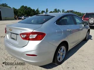 ✅ 2016 Chevrolet Cruze LT • VIN: 1G1BE5SM5G7282346 • Lot: 55182132. Listed on Copart with 109,543 mi. Free auction sales archive from the USA and detailed vehicle history report at DreamBid. Image 4.