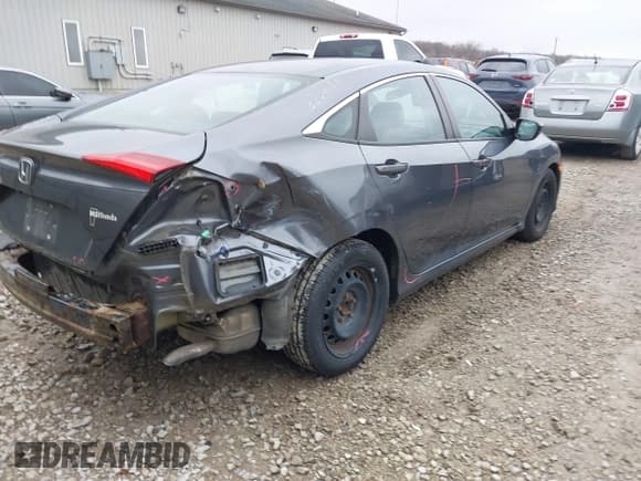 ✅ 2020 Honda Civic LX • VIN: 2HGFC2F60LH587701 • Lot: 43741941. Listed on IAAI with 111,256 mi. Free auction sales archive from the USA and detailed vehicle history report at DreamBid. Image 4.