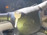 ✅ 2001 Chevrolet Suburban LS • VIN: 1GNEC16T31J217534 • Лот: 42527916. Опубликован ранее на IAAI с пробегом Не указан. Бесплатный доступ к архиву аукционных продаж из США и подробный отчёт об истории автомобиля на DreamBid. Изображение 11.