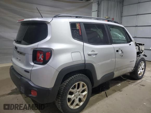 ✅ 2017 Jeep Renegade Latitude • VIN: ZACCJBBB2HPG48451 • Lot: 80492305. Listed on Copart with 119,322 mi. Free auction sales archive from the USA and detailed vehicle history report at DreamBid. Image 3.
