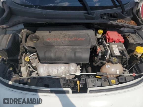 ✅ 2018 FIAT 500X Trekking • VIN: ZFBCFXCBXJP708382 • Lot: 80694455. Wystawiony na Copart z przebiegiem 61 213 mil. Bezpłatny archiwum sprzedaży aukcyjnych z USA i szczegółowy raport historii pojazdu na DreamBid. Zdjęcie 12.