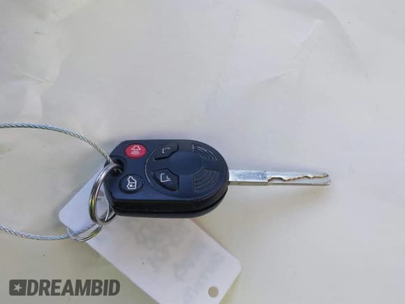 ✅ 2015 Ford Transit XL • VIN: 1FBZX2YM8FKB18966 • Lot: 41638793. Wystawiony na IAAI z przebiegiem 166 456 mil. Bezpłatny archiwum sprzedaży aukcyjnych z USA i szczegółowy raport historii pojazdu na DreamBid. Zdjęcie 11.