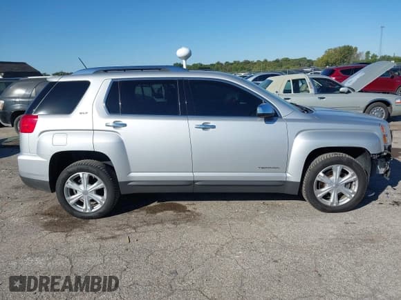 ✅ 2016 GMC Terrain SLT • VIN: 2GKFLPE36G6129234 • Лот: 43416389. Опубликован ранее на IAAI с пробегом 126 200 миль. Бесплатный доступ к архиву аукционных продаж из США и подробный отчёт об истории автомобиля на DreamBid. Изображение 13.