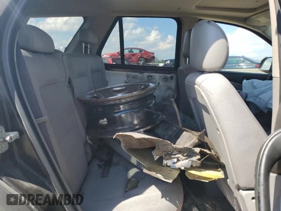 ✅ 2006 Saturn VUE • VIN: 5GZCZ33D16S844692 • Лот: 62484545. Опубликован ранее на Copart с пробегом Не указан. Бесплатный доступ к архиву аукционных продаж из США и подробный отчёт об истории автомобиля на DreamBid. Изображение 10.