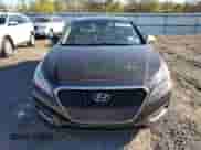 2017 Hyundai Sonata SE with VIN KMHE24L11HA059099, listed as a Copart auction lot 86502075 with Not provided miles and Salvage title. Bid and sale history available at DreamBid. Image 5.