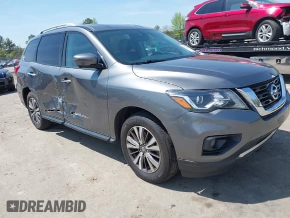 ✅ 2018 Nissan Pathfinder S • VIN: 5N1DR2MN0JC613157 • Лот: 42074018. Опубликован ранее на IAAI с пробегом 147 840 миль. Бесплатный доступ к архиву аукционных продаж из США и подробный отчёт об истории автомобиля на DreamBid. Изображение 1.