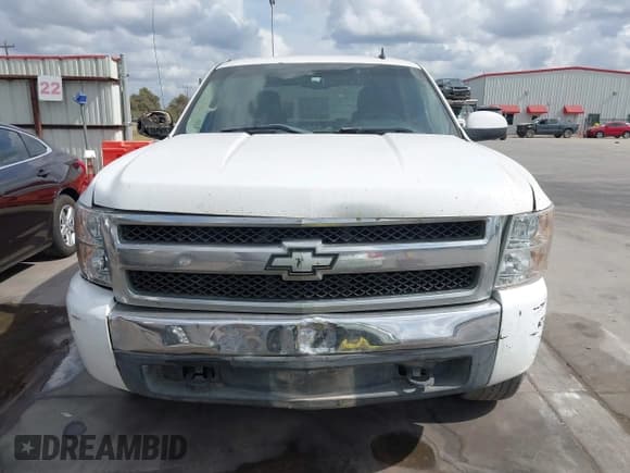 ✅ 2008 Chevrolet Silverado 1500 1LT • VIN: 3GCEC13J98G295808 • Lot: 43534433. Wystawiony na IAAI z przebiegiem 285 031 mil. Bezpłatny archiwum sprzedaży aukcyjnych z USA i szczegółowy raport historii pojazdu na DreamBid. Zdjęcie 12.
