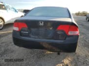✅ 2007 Honda Civic LX • VIN: 1HGFA16557L130107 • Лот: 52813445. Опубликован ранее на Copart с пробегом 162 018 миль. Бесплатный доступ к архиву аукционных продаж из США и подробный отчёт об истории автомобиля на DreamBid. Изображение 6.
