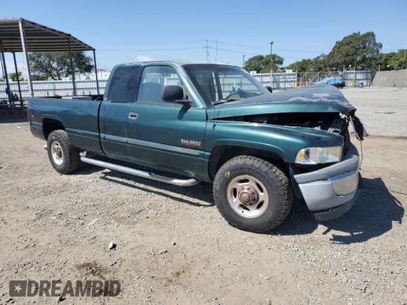 ✅ 2000 Dodge 2500 • VIN: 1B7KC2366YJ165410 • Lot: 69260765. Listed on Copart with 145,393 mi. Free auction sales archive from the USA and detailed vehicle history report at DreamBid. Image 4.
