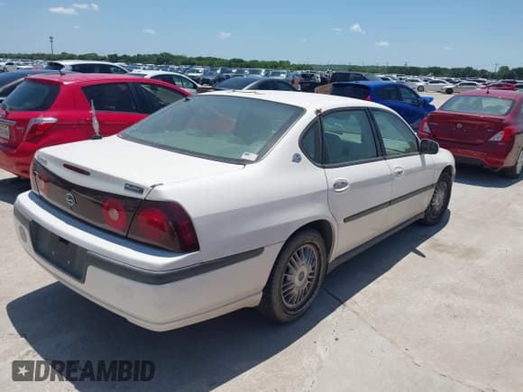 ✅ 2002 Chevrolet Impala • VIN: 2G1WF55K529118546 • Lot: 42512116. Wystawiony na IAAI z przebiegiem 48 596 mil. Bezpłatny archiwum sprzedaży aukcyjnych z USA i szczegółowy raport historii pojazdu na DreamBid. Zdjęcie 4.