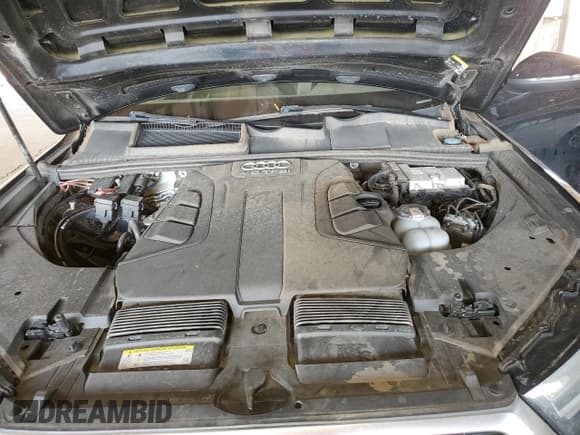 ✅ 2018 Audi Q7 Premium Plus • VIN: WA1LAAF71JD012683 • Lot: 90104755. Wystawiony na Copart z przebiegiem 116 631 mil. Bezpłatny archiwum sprzedaży aukcyjnych z USA i szczegółowy raport historii pojazdu na DreamBid. Zdjęcie 11.