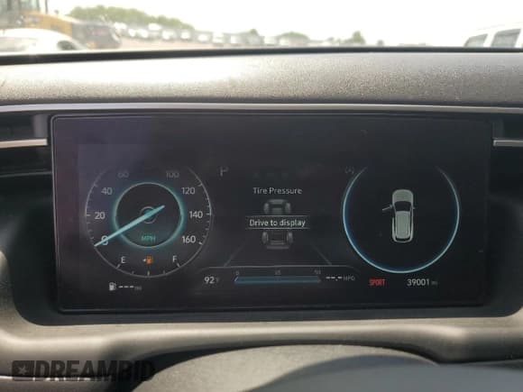 ✅ 2022 Hyundai Tucson SEL • VIN: 5NMJF3AE1NH067647 • Lot: 63680984. Wystawiony na Copart z przebiegiem 39 001 mil. Bezpłatny archiwum sprzedaży aukcyjnych z USA i szczegółowy raport historii pojazdu na DreamBid. Zdjęcie 9.