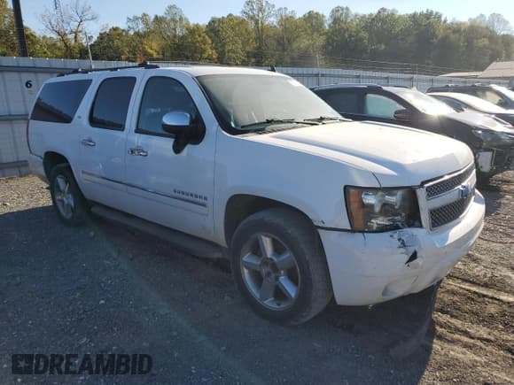 ✅ 2011 Chevrolet Suburban LTZ • VIN: 1GNSKKE38BR191111 • Lot: 75172204. Wystawiony na Copart z przebiegiem 165 370 mil. Bezpłatny archiwum sprzedaży aukcyjnych z USA i szczegółowy raport historii pojazdu na DreamBid. Zdjęcie 4.